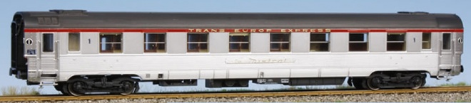 Passenger car Mistral 56 in TEE livery 1st class type A8u<br /><a href='images/pictures/LS_Models/41123.jpg' target='_blank'>Full size image</a>